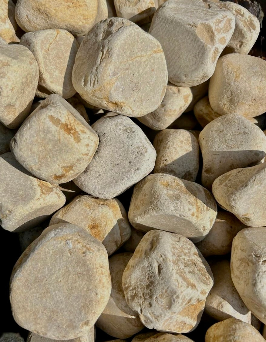 Piedra Bola amarilla