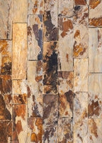 Piedrín Slate Madera 5cm: piedra natural decorativa rústica para muros y jardín con textura de veta tipo madera.