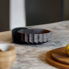 Bowl de Mármol Minimalista 30cm - Tallado a Mano Artesanal