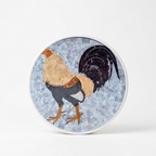 Tapete de mosaico de mármol artesanal Modelo #19, medallón redondo con diseño de gallo en tonos crema, café y negro sobre fondo gris con borde blanco
